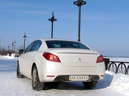 Тест-драйв Peugeot 508: Дизель в самый лютый мороз